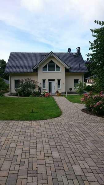 Ferienwohnung Am Waldesrand Sellin (Rugen) Exterior foto